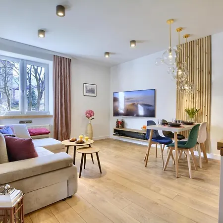Apartamento Nowy Apartament, Dobrze Wyposażony, Blisko W Górki, Dostęp Na Kod Kowary