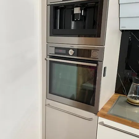 Nowy Apartament, Dobrze Wyposażony, Blisko W Górki, Dostęp Na Kod