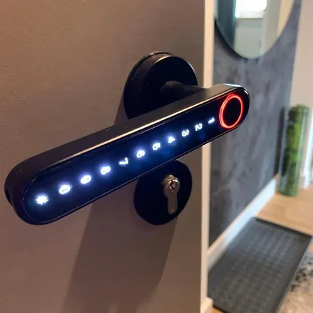 Nowy Apartament, Dobrze Wyposażony, Blisko W Górki, Dostęp Na Kod * Kowary