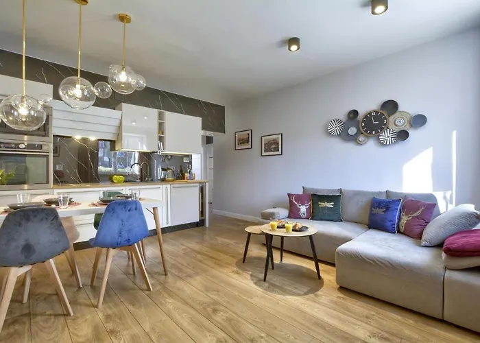 Nowy Apartament, Dobrze Wyposazony, Blisko W Gorki, Dostep Na Kod *