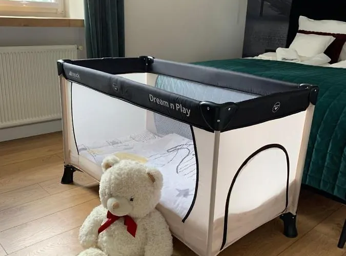 Nowy Apartament, Dobrze Wyposazony, Blisko W Gorki, Dostep Na Kod