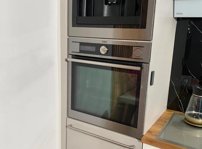 Nowy Apartament, Dobrze Wyposazony, Blisko W Gorki, Dostep Na Kod